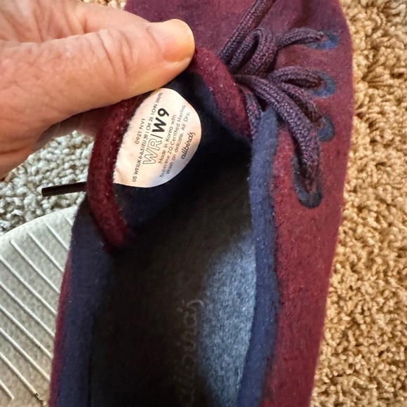 Allbirds Wool Runners W9 - Picture 3 of 3